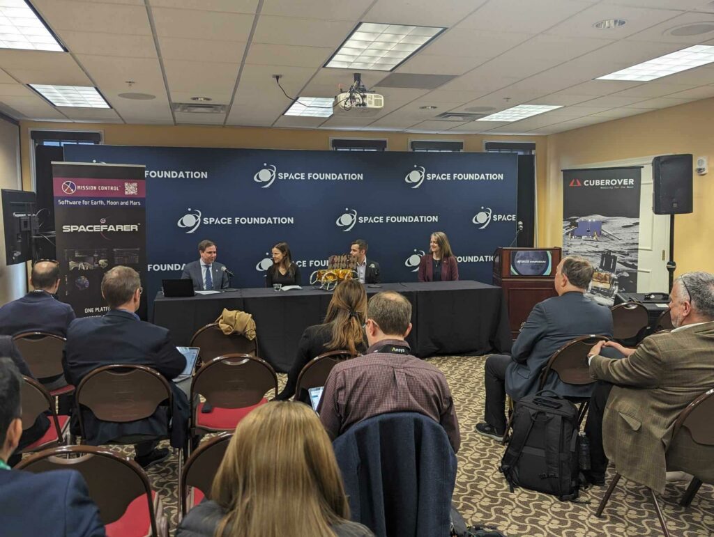 Spacefarer-CubeRover Joint Lunar Rover Demonstration Mission Aboard ...